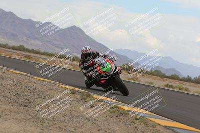 media/Sep-10-2022-SoCal Trackdays (Sat) [[a5bf35bb4a]]/Turn 14 Inside (1245pm)/